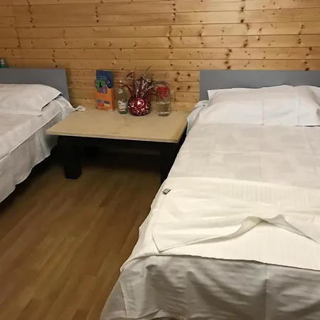 Bujtina Oxhaku I Docit Gasthuis Fushe-Lure