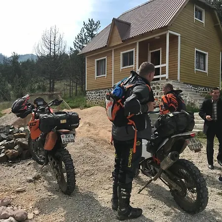 Bujtina Oxhaku I Docit Gasthuis Fushe-Lure